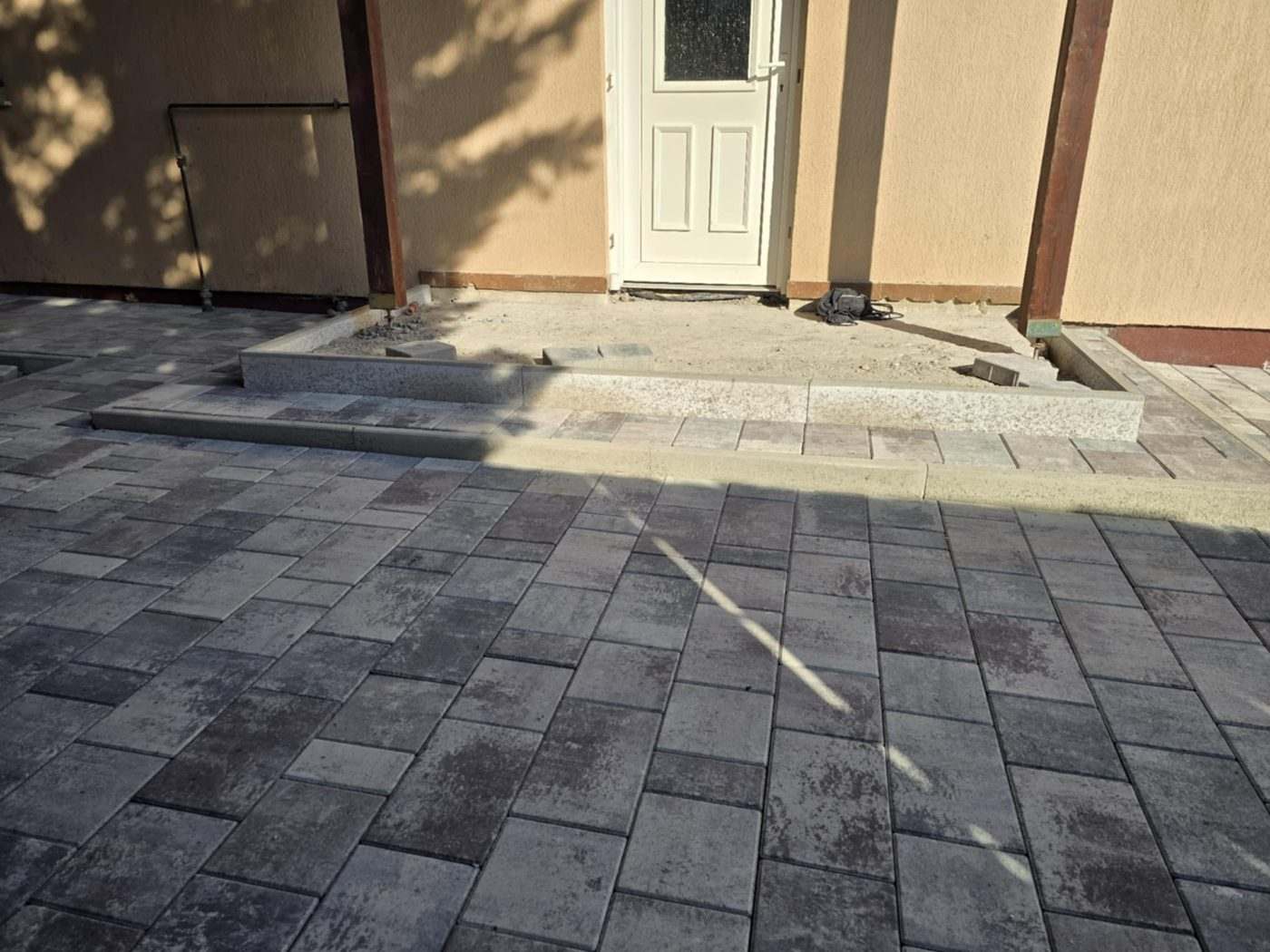 FKH térkő burkolat – saját kivitelezésű munka, 74. kép